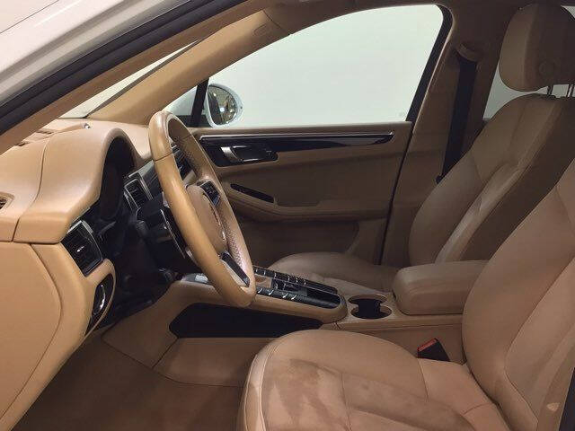 2017 Porsche Macan S