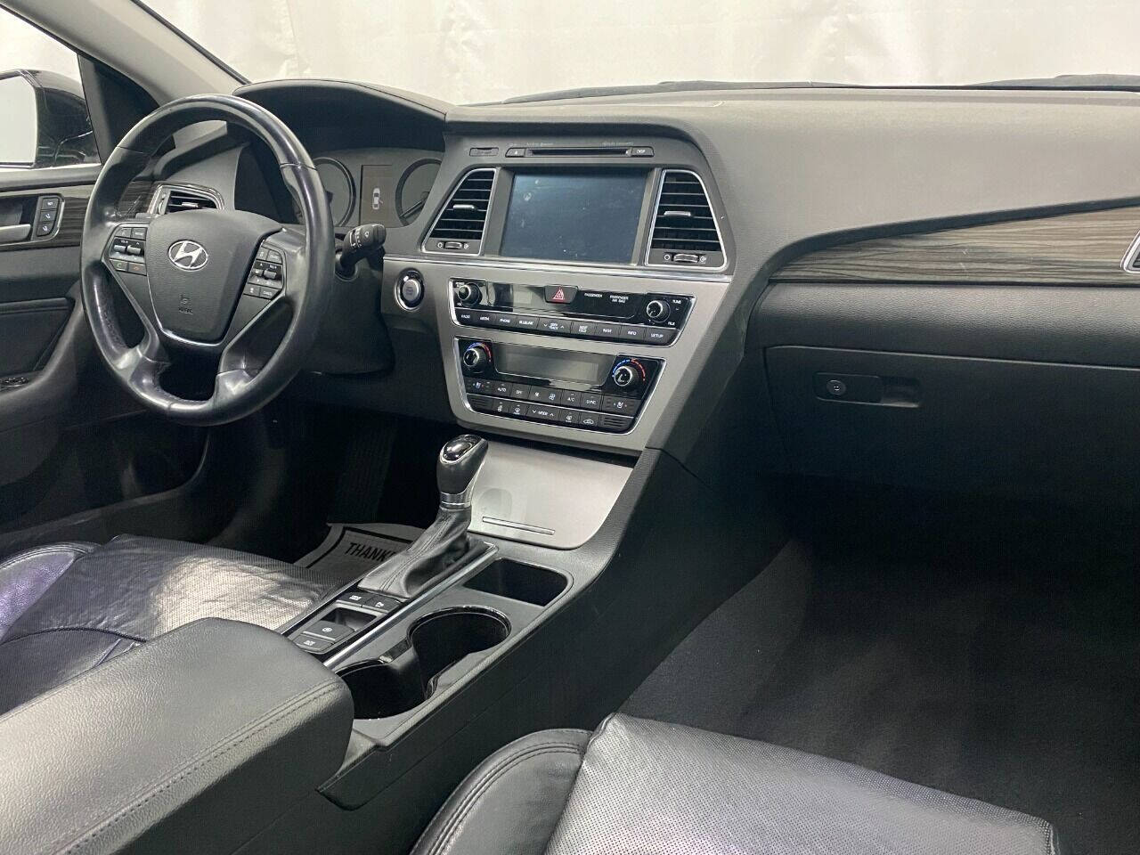 2015 Hyundai Sonata Limited 4dr Sedan - Black exterior view 11