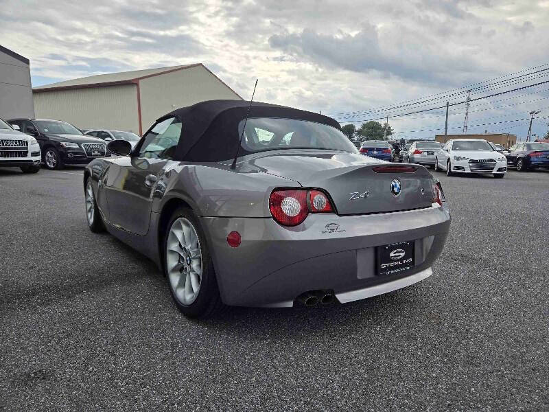 2005 BMW Z4 2.5i