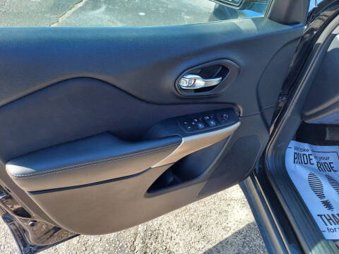 2018 Jeep Cherokee Latitude