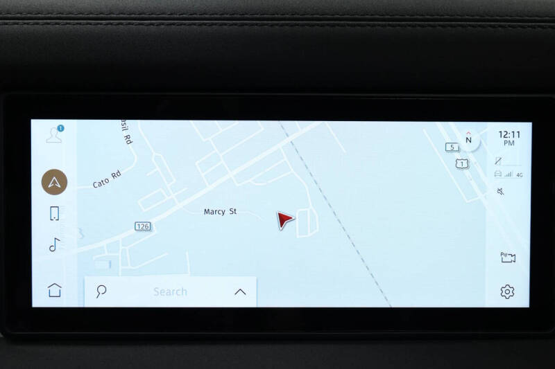 2022 Land Rover Defender 110 SE