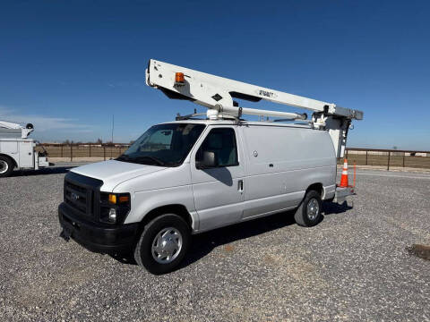 2011 Ford E-Series E-350 SD