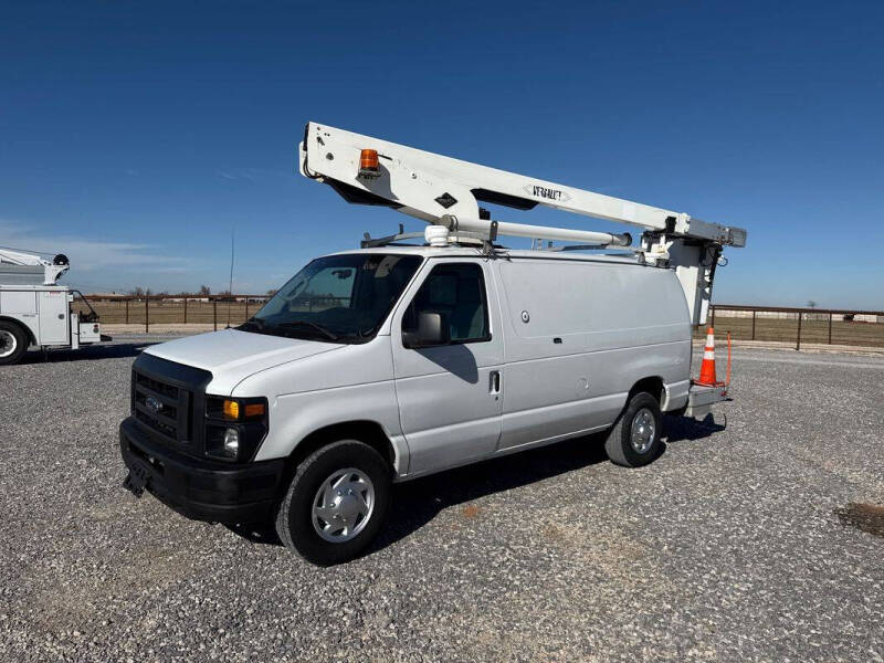 2011 Ford E-Series E-350 SD