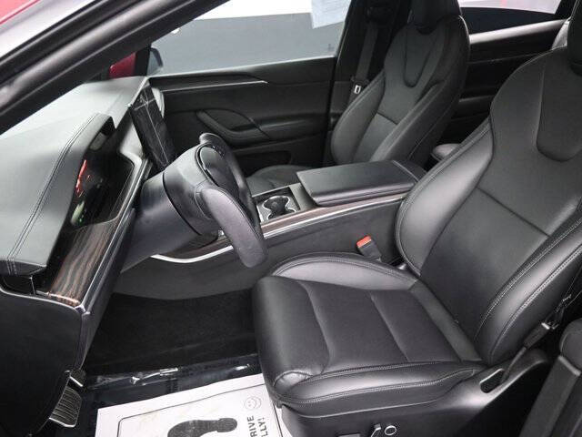 2023 Tesla Model X Standard Range