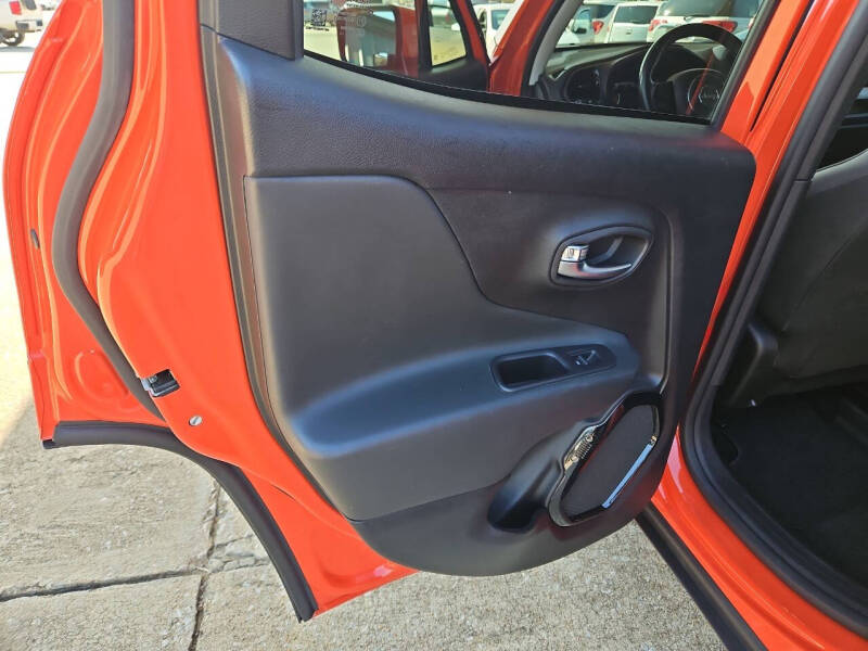 2017 Jeep Renegade Altitude