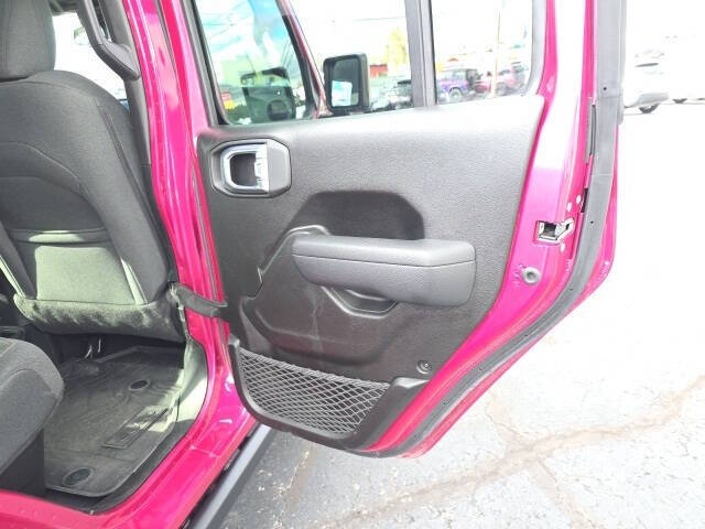 2024 Jeep Gladiator Willys