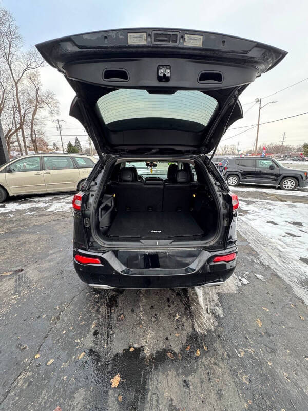 2018 Jeep Cherokee Overland