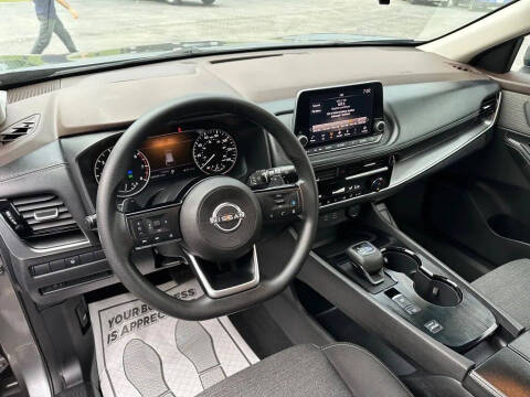 2022 Nissan Rogue SV