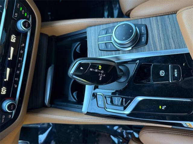 2022 BMW 5 Series 530i