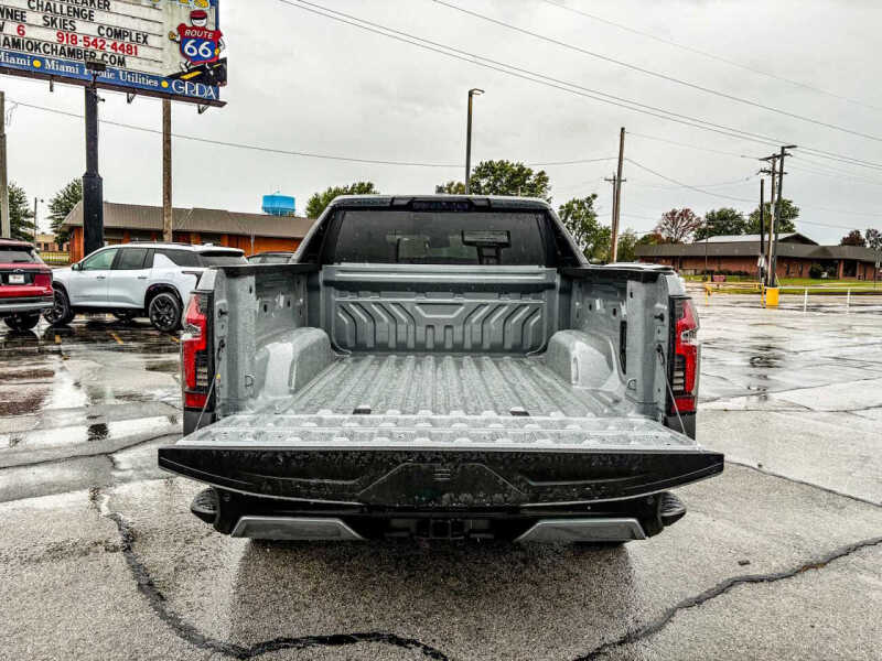 2026 Chevrolet Silverado EV LT