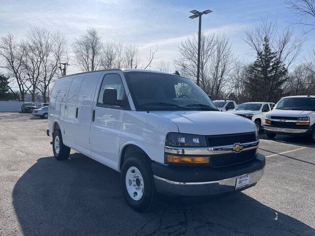 2025 Chevrolet Express 2500