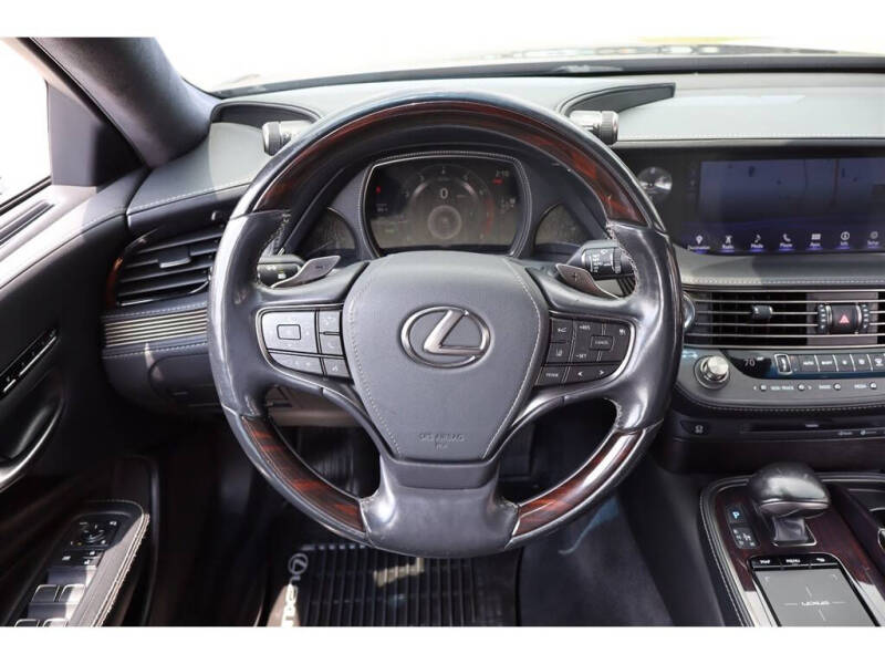2018 Lexus LS 10