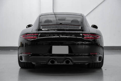 2017 Porsche 911 Carrera S