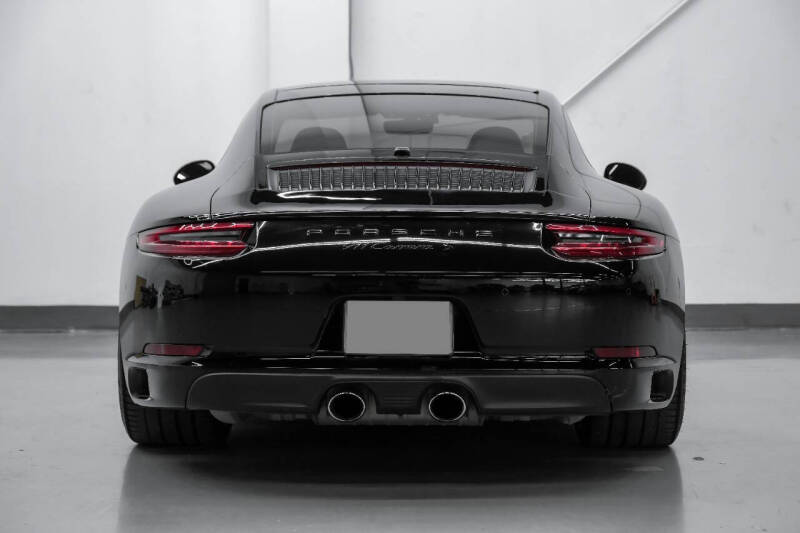 2017 Porsche 911 Carrera S