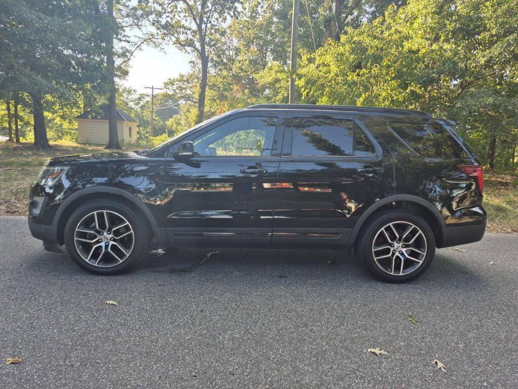 2016 Ford Explorer