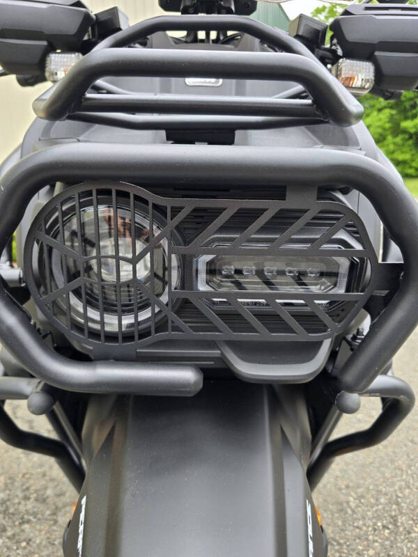 2027 Supermach Tank 200cc EFI w/Audio