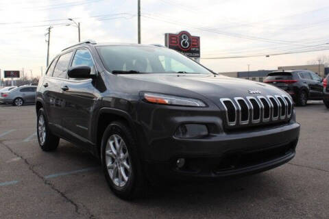 2015 Jeep Cherokee for sale at B & B Car Co Inc. in Clinton Township MI