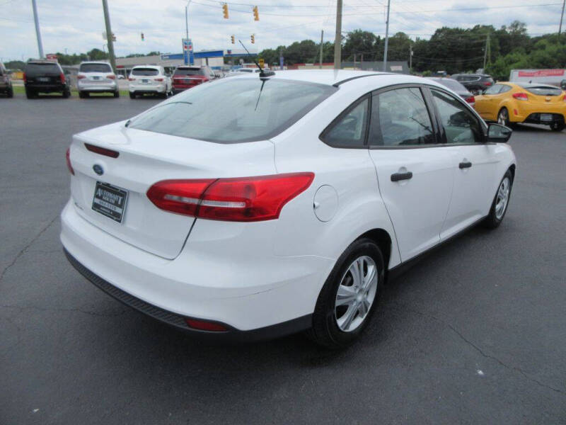 2016 Ford Focus S