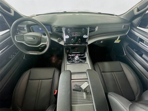 2025 Jeep Wagoneer L Series II