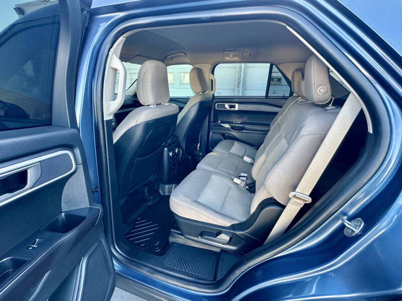 2020 Ford Explorer
