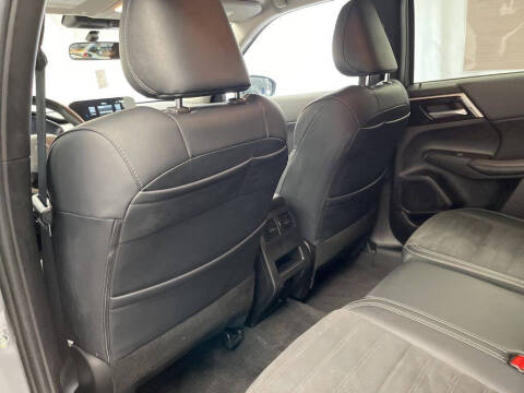 2024 Mitsubishi Outlander SE Black Edition