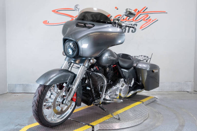 2014 Harley-Davidson Street Glide Special