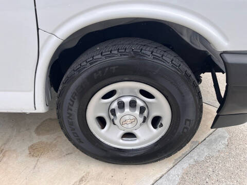 2019 Chevrolet Express 2500