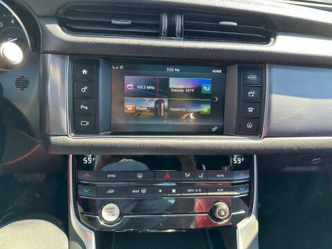 2016 Jaguar XF R-Sport