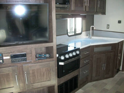 2020 Cruiser RV Embrace EL260