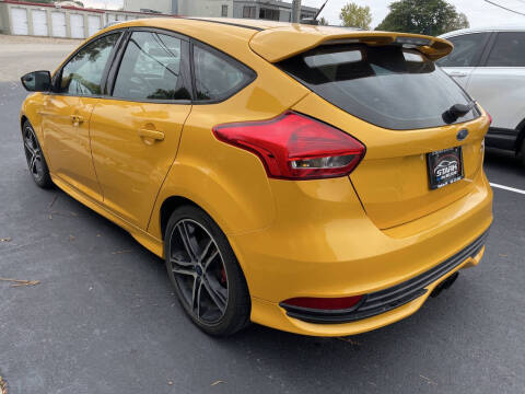2016 Ford Focus ST