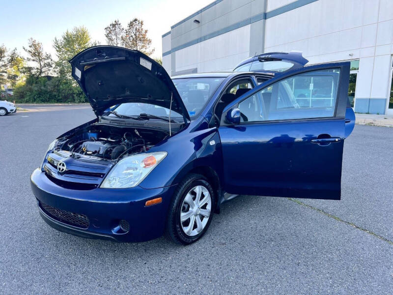 2005 Scion xA