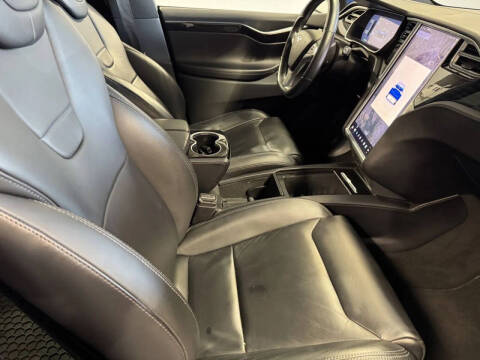 2016 Tesla Model X 75D