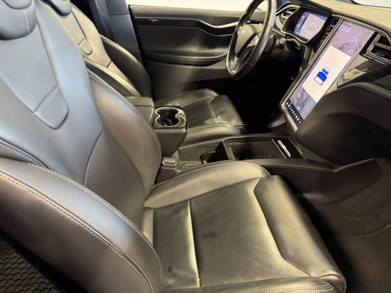 2016 Tesla Model X 75D