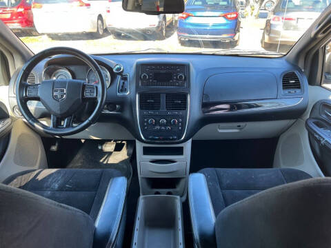 2014 Dodge Grand Caravan SE