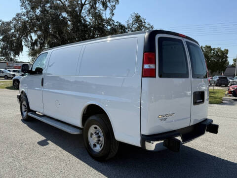 2024 Chevrolet Express 2500