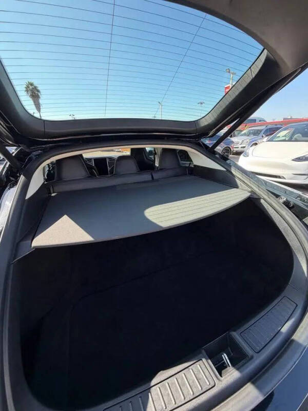 2014 Tesla Model S