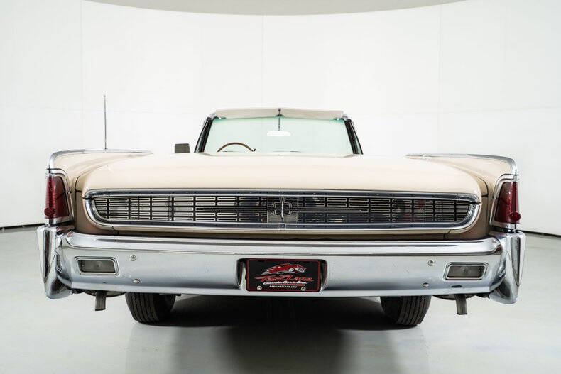 1962 Lincoln Continental