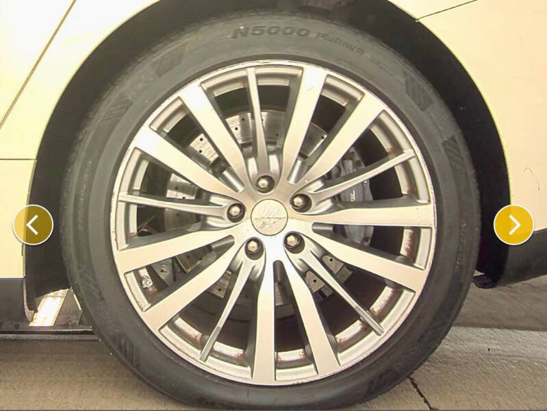 2015 Maserati Ghibli