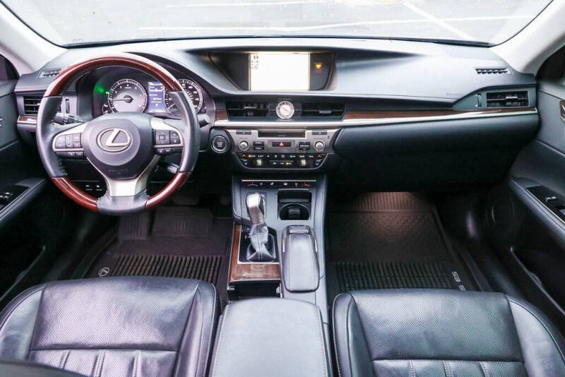 2018 Lexus ES 350