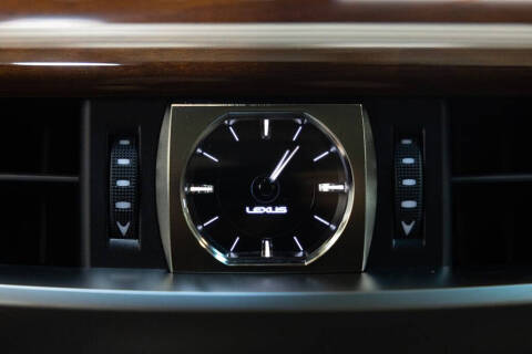 2021 Lexus LX 570 Three-Row