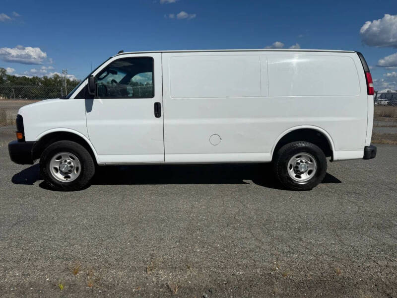 2016 Chevrolet Express 2500