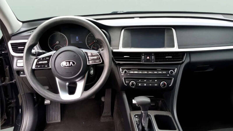 2019 Kia Optima LX
