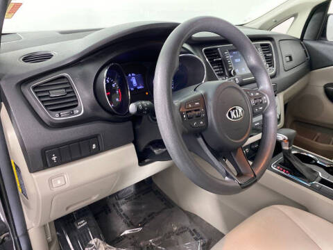 2019 Kia Sedona LX