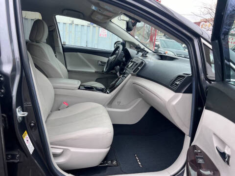 2011 Toyota Venza AWD 4cyl