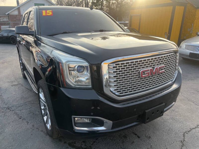 2015 GMC Yukon Denali's photo