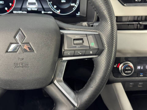 2022 Mitsubishi Outlander SEL