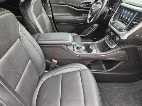 2022 GMC Acadia SLT
