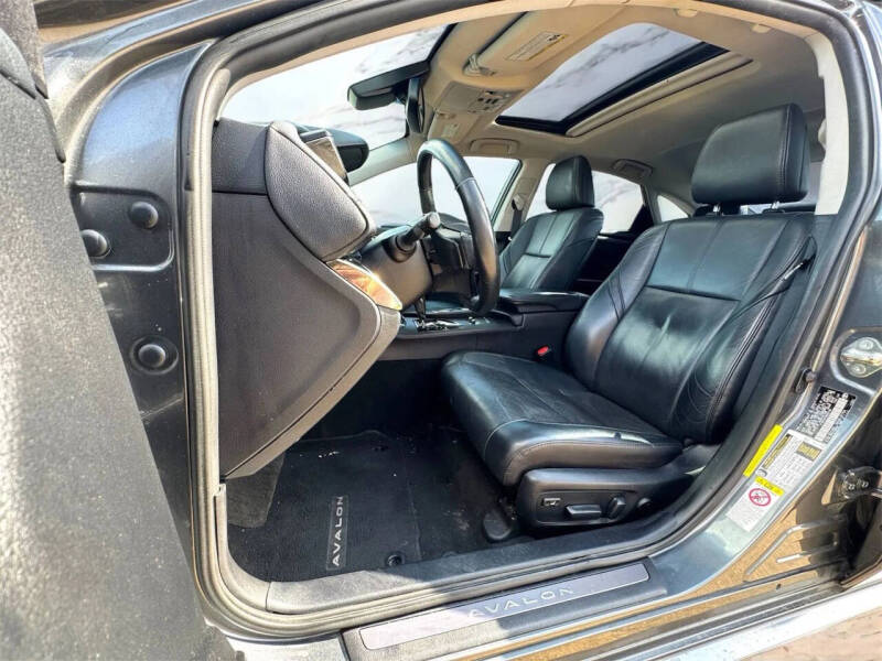 2017 Toyota Avalon Limited