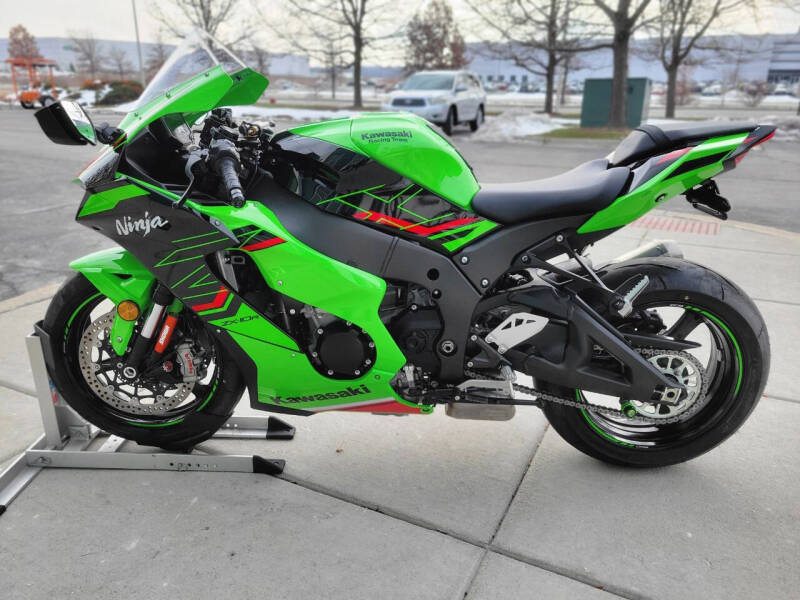 2024 Kawasaki Ninja Zx-10R KRT ABS Edition