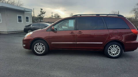 2008 Toyota Sienna for sale at 28TH STREET AUTO SALES AND SERVICE in Wilmington DE